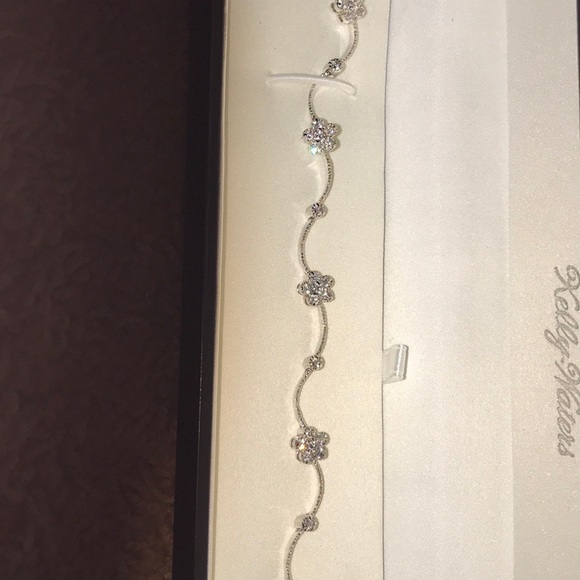 Bracelet - Picture 2 of 4